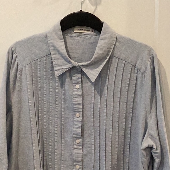 Pale Blue Linen Blend 3/4 sleeve Tunic Top - Picture 2 of 9